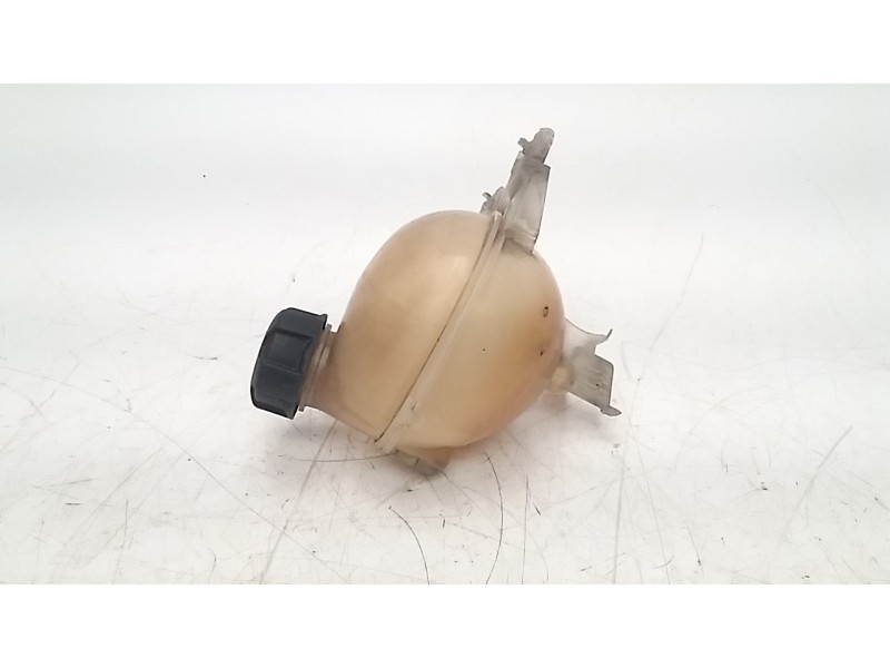 Recambio de deposito expansion para peugeot 208 1.6 16v hdi fap referencia OEM IAM 9800777280  