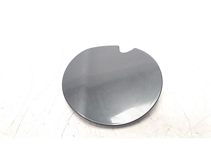 Recambio de tapa exterior combustible para peugeot 208 1.6 16v hdi fap referencia OEM IAM 9673905980  