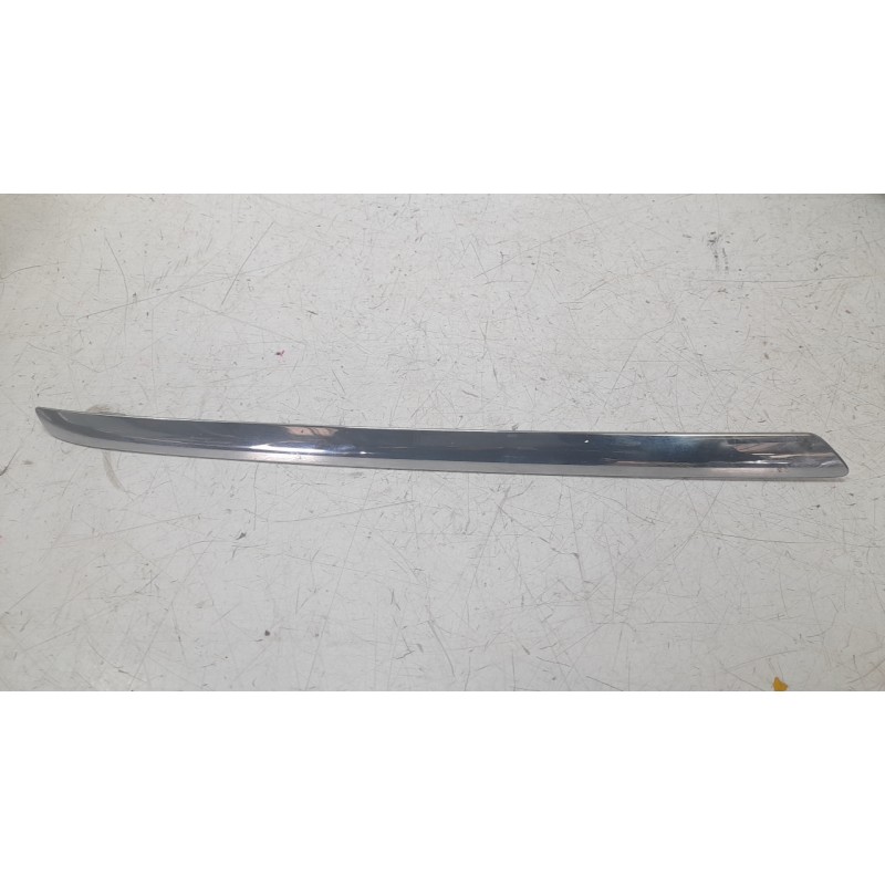 Recambio de moldura paragolpe delantera para mercedes-benz clase gla (x156) gla 200 cdi / d (156.908) referencia OEM IAM 1568851