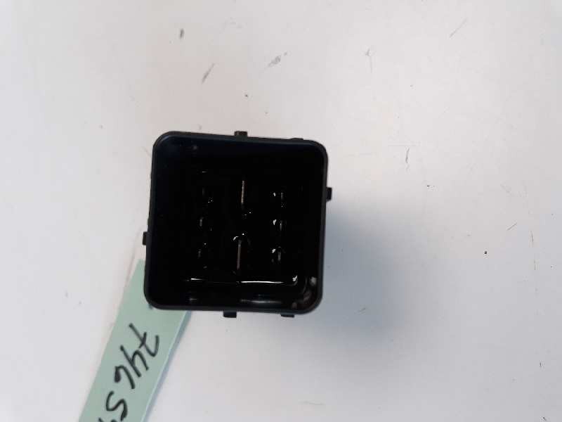 Recambio de rele para citroen c-elysée exclusive referencia OEM IAM 9803299780 51299058A 
