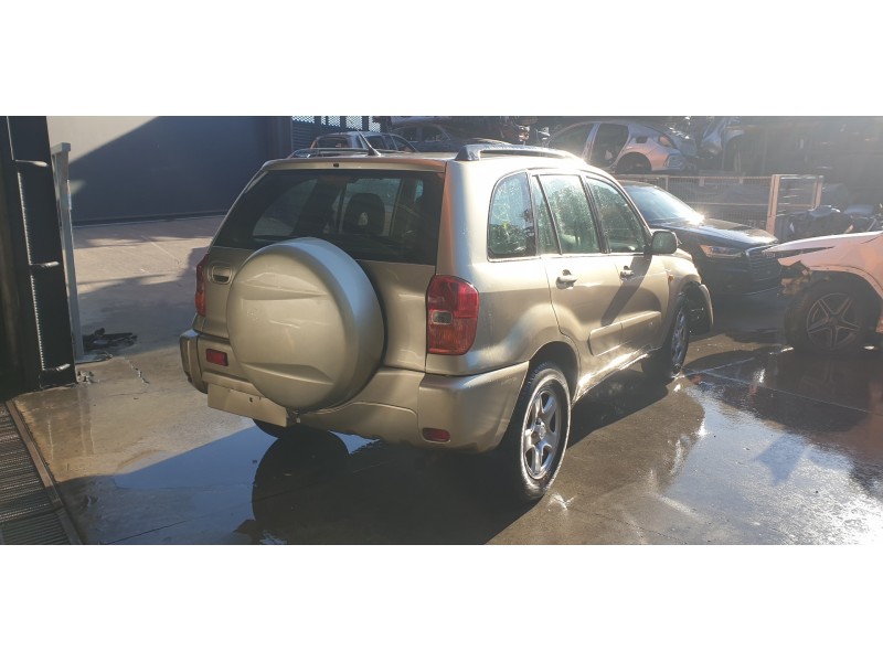 toyota rav 4 (a2) del año 2002