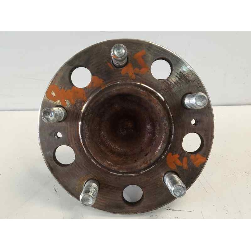 Recambio de buje para kia sportage 1.7 crdi cat referencia OEM IAM 527102E100 906544 