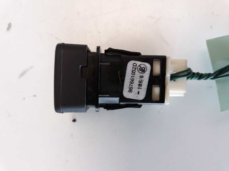 Recambio de interruptor para citroen c-elysée exclusive referencia OEM IAM 96766105ZD  