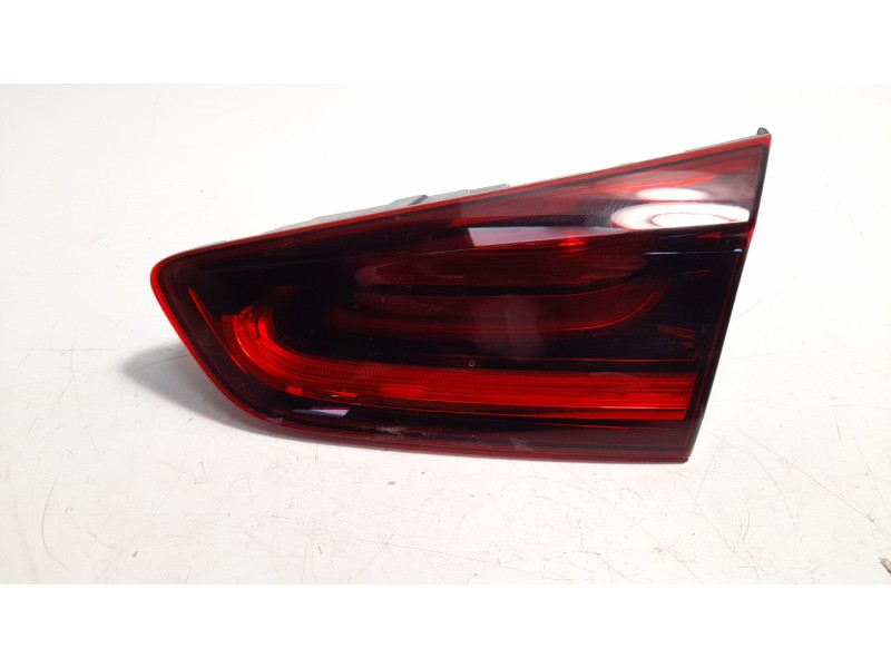 Recambio de piloto trasero derecho interior para kia xceed 1.4 tgdi cat referencia OEM IAM 92404J7350  