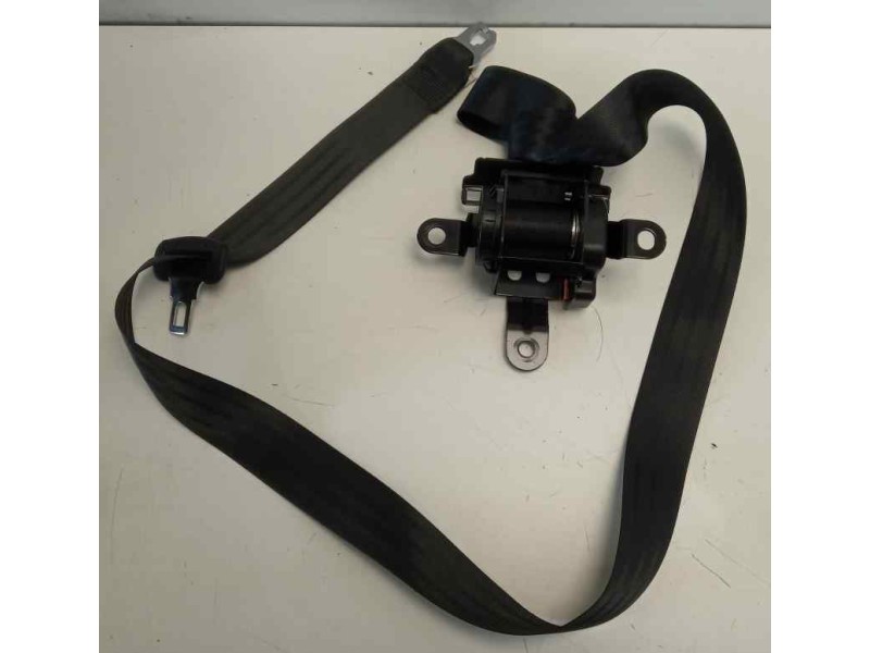 Recambio de cinturon seguridad trasero central para kia sportage 1.7 crdi cat referencia OEM IAM 8985023U200  