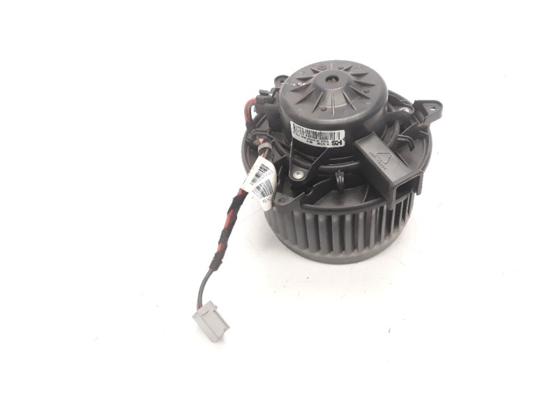 Recambio de ventilador calefaccion para chevrolet cruze 2.0 diesel cat referencia OEM IAM A12168  