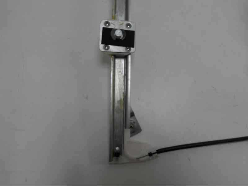 Recambio de elevalunas delantero derecho para peugeot 406 berlina (s1/s2) referencia OEM IAM 9222K5 106172201 101063