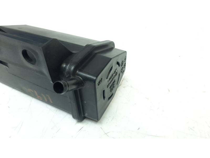 Recambio de filtro carbono activo para yamaha mt-125 referencia OEM IAM 21L0319A  