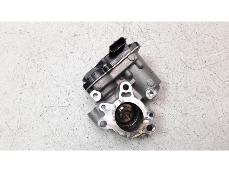 Recambio de caja mariposa para renault clio v 1.5 blue dci diesel fap referencia OEM IAM 147100361R  