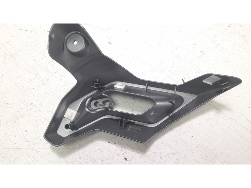 Recambio de moldura para triumph tiger tiger 1200 gt pro (pv01) referencia OEM IAM 2311418 T2311428LS 