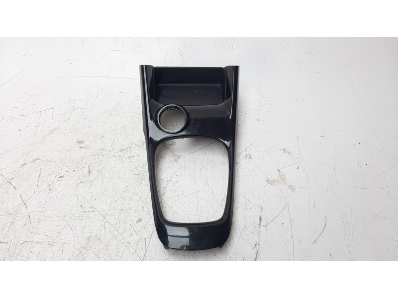 Recambio de moldura para nissan pulsar (c13) 1.2 16v cat referencia OEM IAM 969343ZL1A  