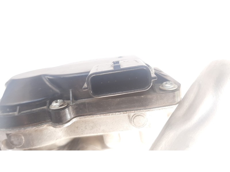 Recambio de enfriador egr para renault megane iv grandtour referencia OEM IAM 147359823R  