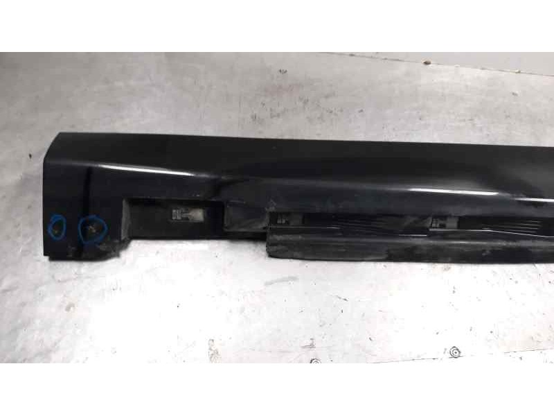 Recambio de estribo para volvo v40 kinetic referencia OEM IAM   