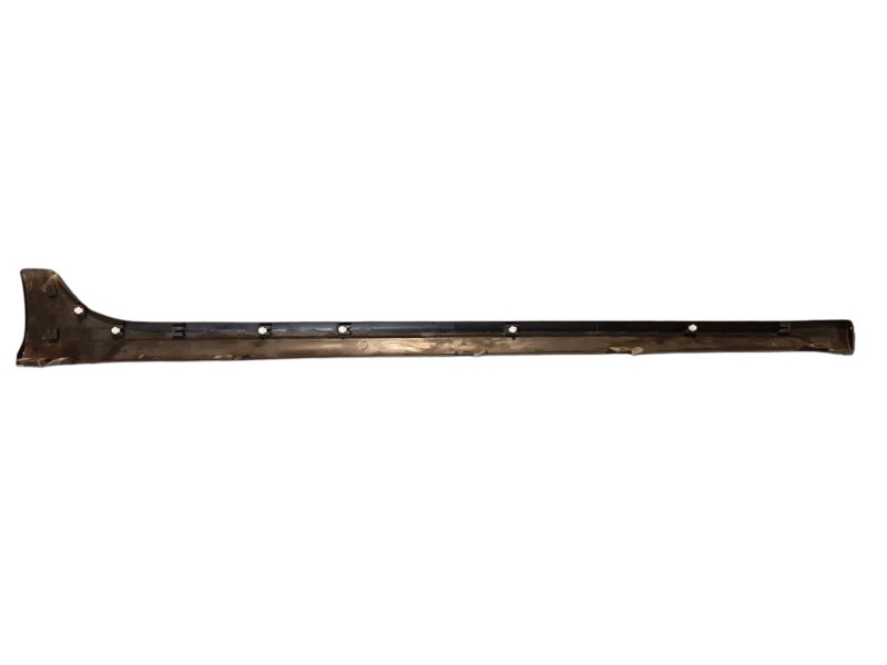Recambio de faldon lateral para seat arona 1.6 tdi referencia OEM IAM 6F9853851  