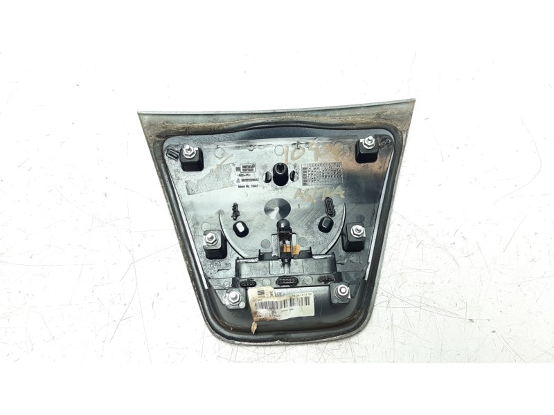 Recambio de maneta exterior porton para opel astra j lim. 1.7 16v cdti referencia OEM IAM 13372619  