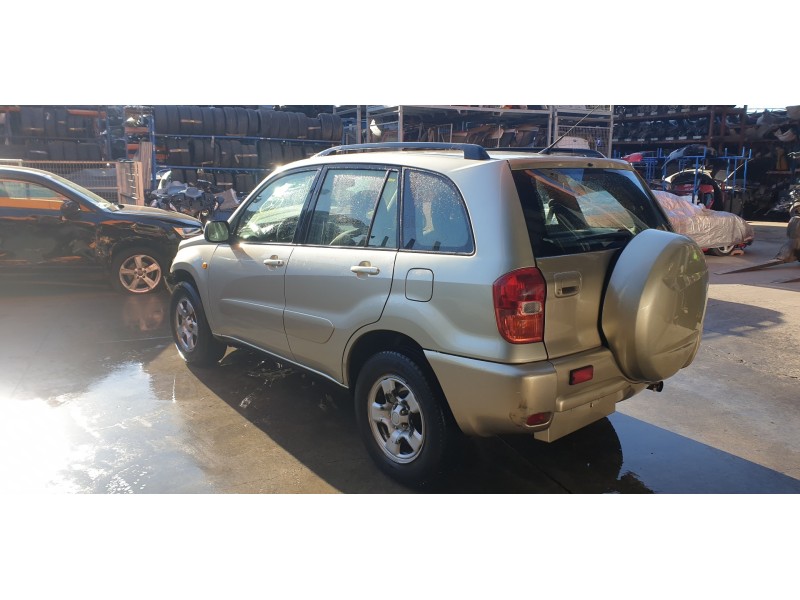 toyota rav 4 (a2) del año 2002