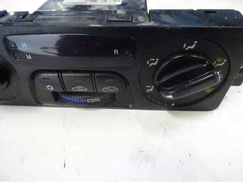 Recambio de mando climatizador para kia carnival td ls referencia OEM IAM 0K55A61190  