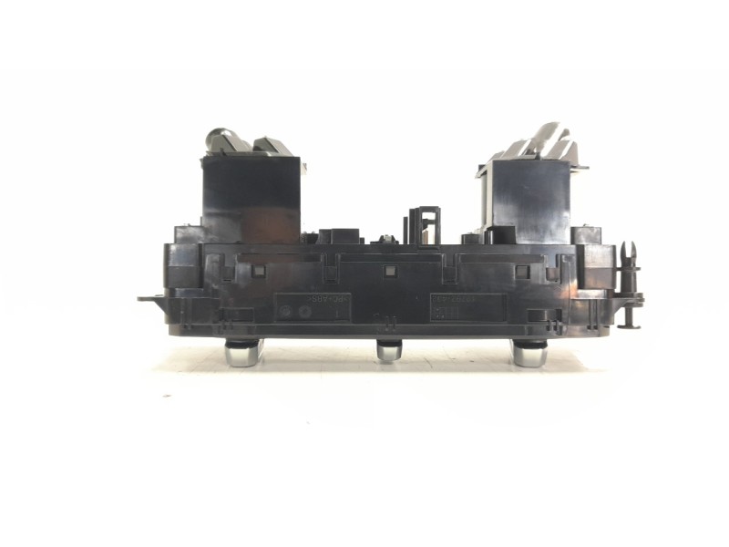 Recambio de mando climatizador para volkswagen polo 1.0 tsi referencia OEM IAM 2G1820045T  