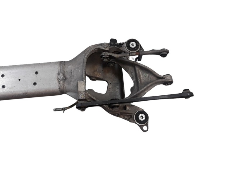 Recambio de puente trasero para peugeot 508 2.0 blue-hdi fap referencia OEM IAM 9640718610  