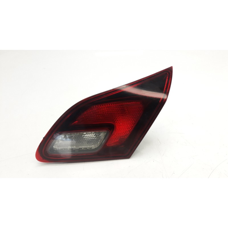 Recambio de piloto trasero derecho interior para opel astra j lim. 1.7 16v cdti referencia OEM IAM 1222210 104LLH351 OP4164163