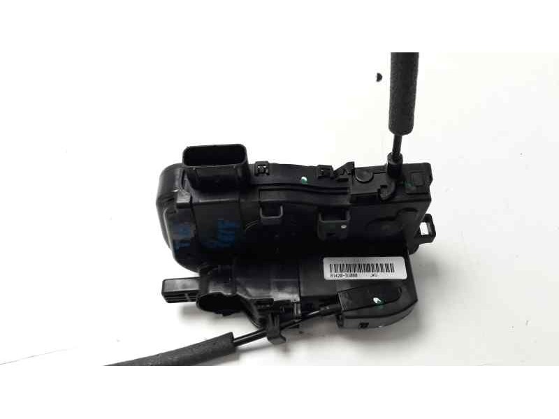 Recambio de cerradura puerta trasera derecha para kia sportage emotion 4x2 referencia OEM IAM 814203U000  