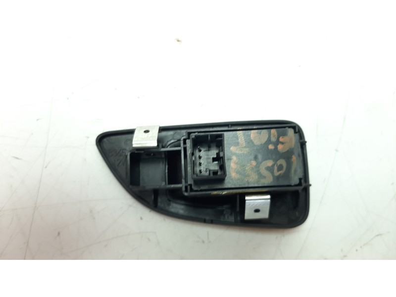 Recambio de mando elevalunas trasero derecho para fiat bravo (198) 1.4 16v cat referencia OEM IAM 735441029  
