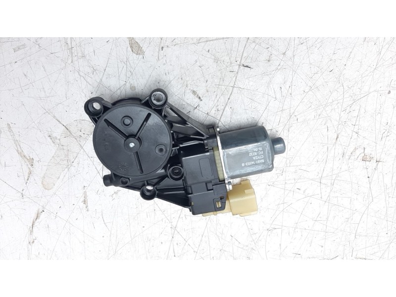 Recambio de motor elevalunas delantero derecho para ford fiesta (ccn) 1.25 16v cat referencia OEM IAM 8A6114553B  