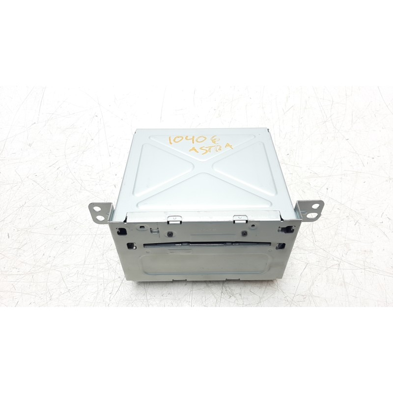 Recambio de sistema audio / radio cd para opel astra j lim. 1.7 16v cdti referencia OEM IAM 22924493  