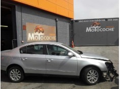 VOLKSWAGEN PASSAT BERLINA (3C2)