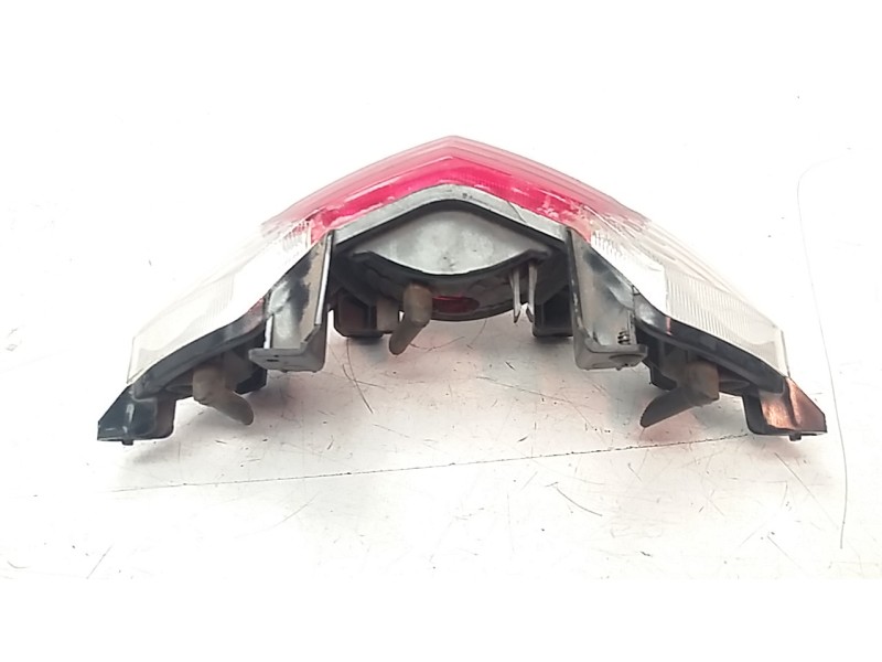 Recambio de piloto trasero central para peugeot tweet 125 referencia OEM IAM 09006CRT  