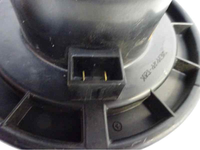 Recambio de ventilador calefaccion para kia carnival td ls referencia OEM IAM 0K60A61B10  