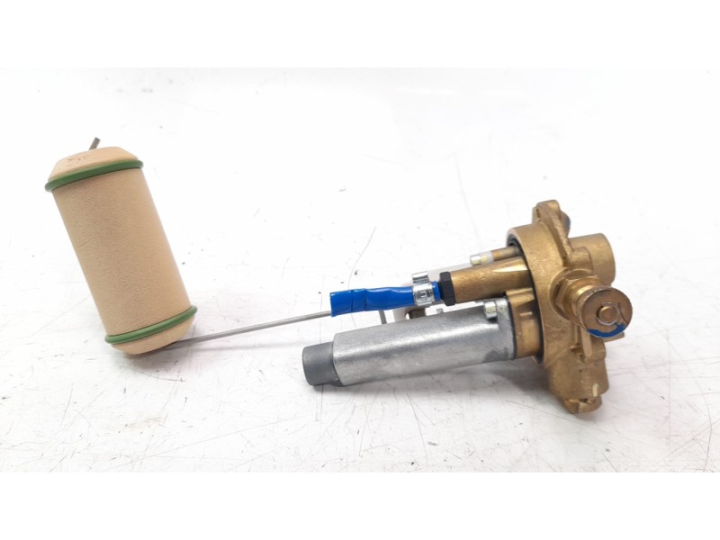 Recambio de bomba combustible para renault captur ii 1.0 tce referencia OEM IAM MV305LF 01308731 