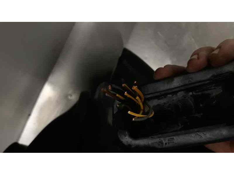 Recambio de puerta delantera derecha para opel insignia berlina selective referencia OEM IAM 39062234  