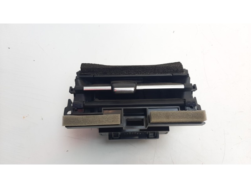 Recambio de rejilla aireadora para mazda 2 lim. () 1.5 16v cat referencia OEM IAM D09W64930  