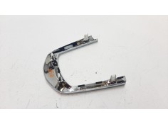 Recambio de moldura para mazda 2 lim. () 1.5 16v cat referencia OEM IAM D10A64357   2