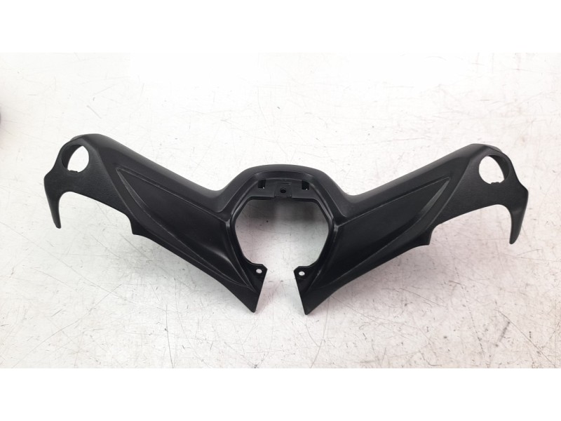 Recambio de moldura para yamaha x-max 125 referencia OEM IAM B74F621300  