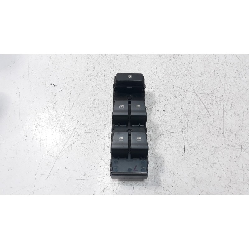 Recambio de mando elevalunas delantero izquierdo para hyundai i30 (pd) 1.0 tgdi cat referencia OEM IAM 93571G3030  
