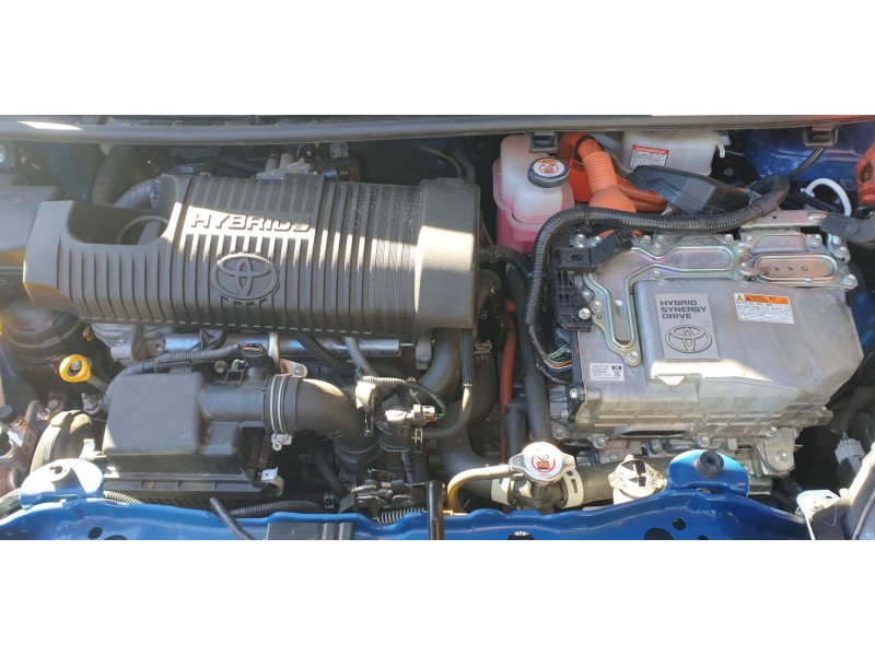 Recambio de radiador agua para toyota yaris hybrid feel referencia OEM IAM 1640021331 58382 