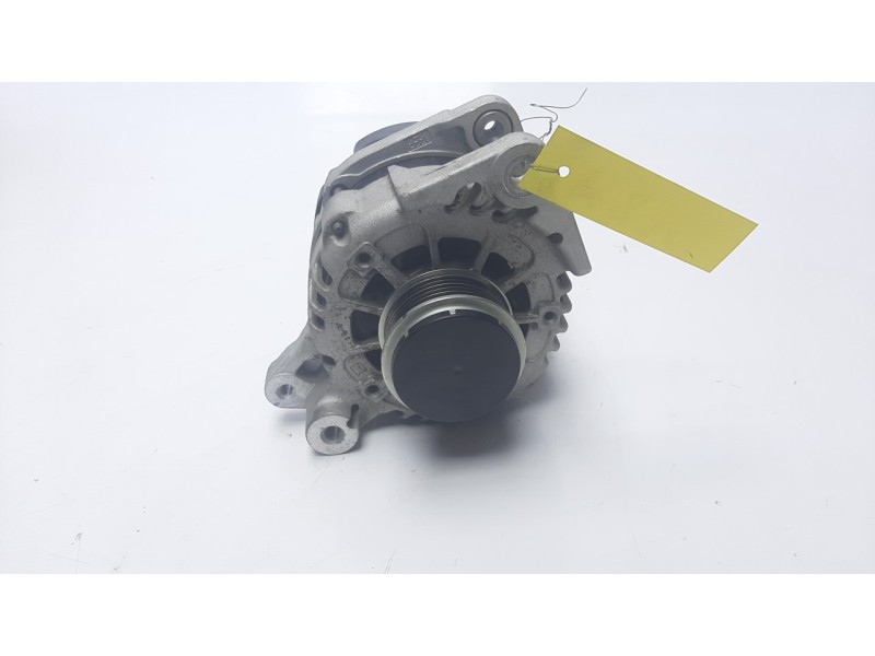 Recambio de alternador para kia stonic (ybcuv) 1.0 tgdi cat referencia OEM IAM 3730004950 ALF030164 