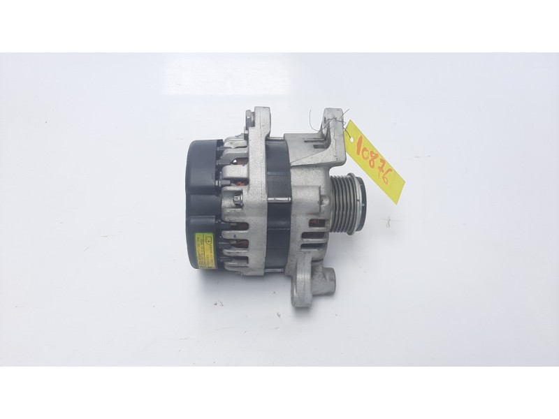 Recambio de alternador para kia stonic (ybcuv) 1.0 tgdi cat referencia OEM IAM 3730004950 ALF030164 