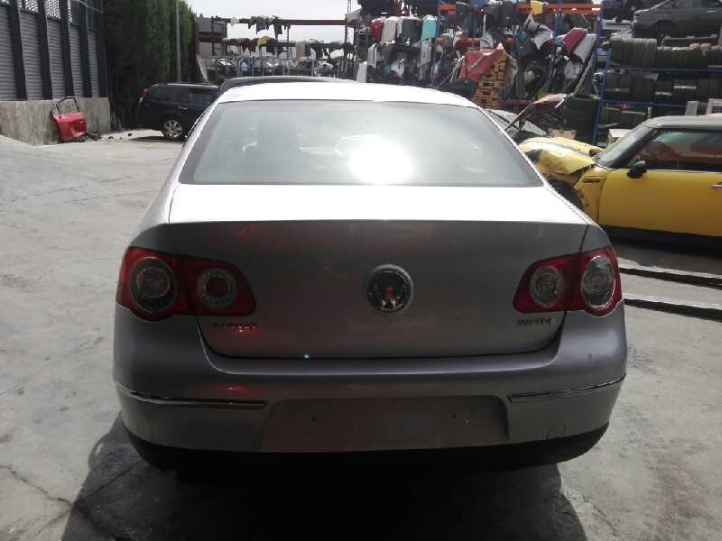 volkswagen passat berlina (3c2) del año 2010