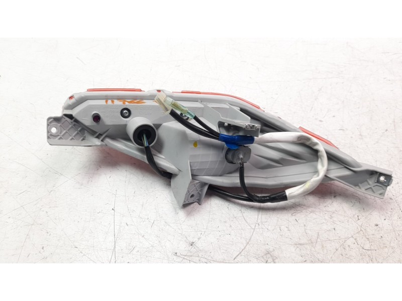 Recambio de piloto trasero izquierdo para yamaha x-max 125 referencia OEM IAM B74H471000  