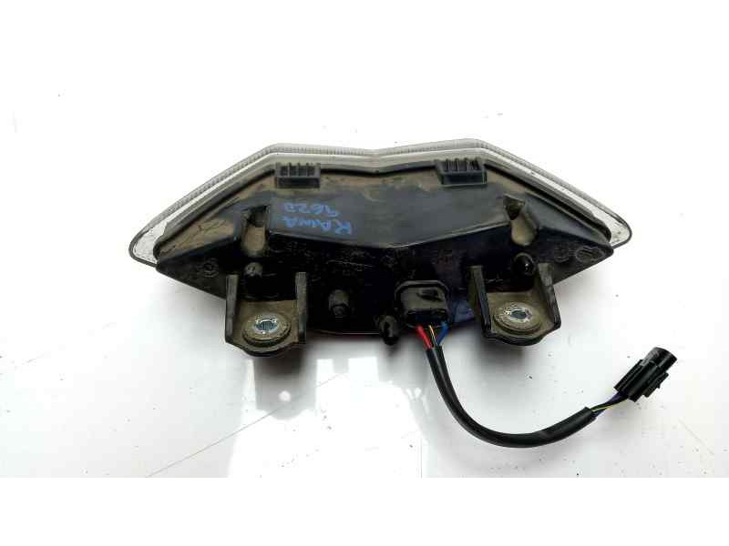 Recambio de piloto trasero central para kawasaki versys 650 versys 650 referencia OEM IAM   