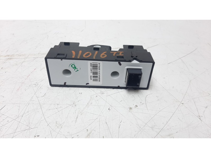 Recambio de mando elevalunas trasero izquierdo para hyundai i30 (pd) 1.0 tgdi cat referencia OEM IAM 93581G3010  