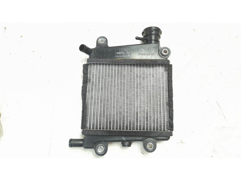 Recambio de radiador agua para yamaha x-max 125 referencia OEM IAM B6HE240A01  