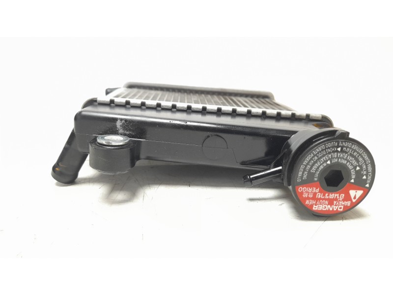 Recambio de radiador agua para yamaha x-max 125 referencia OEM IAM B6HE240A01  