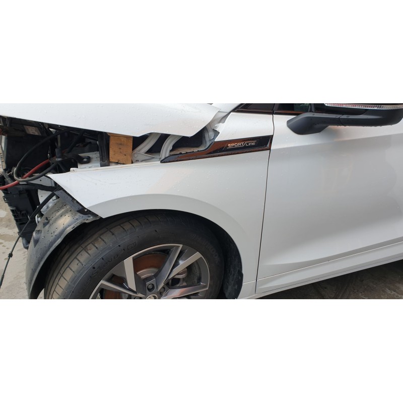 Recambio de aleta delantera izquierda para skoda enyaq iv coupé (5ac) 80 sportline referencia OEM IAM 5LA821021A  