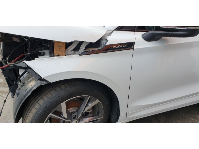 Recambio de aleta delantera izquierda para skoda enyaq iv coupé (5ac) 80 sportline referencia OEM IAM 5LA821021A  