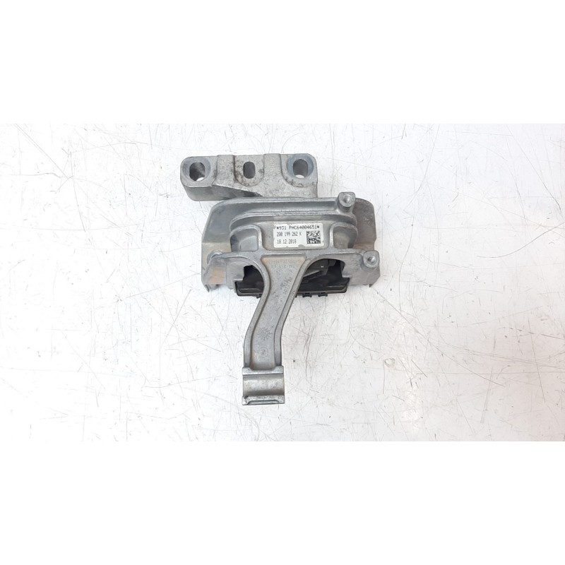 Recambio de soporte motor derecho para audi a1 sportback (gba) 25 tfsi adrenalin referencia OEM IAM 2Q0199262K  