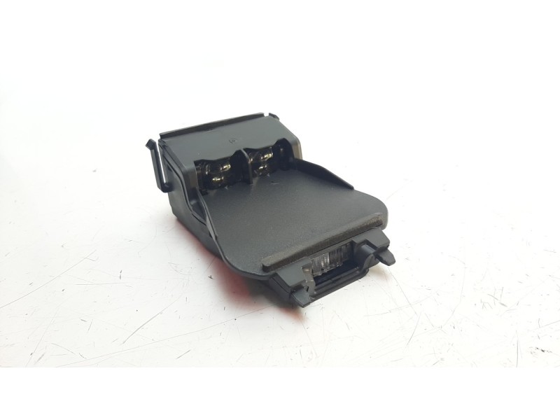 Recambio de modulo electronico para mazda 2 lim. () 1.5 16v cat referencia OEM IAM D09K67XD0  